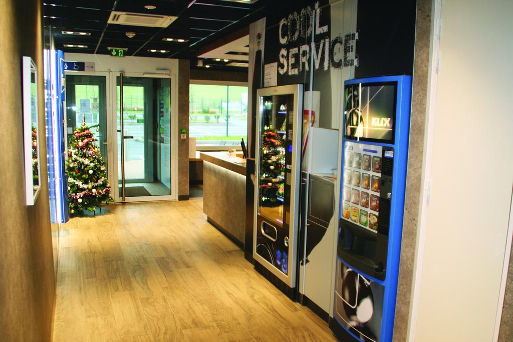 Ibis Budget Saint Pourcain Exterior foto